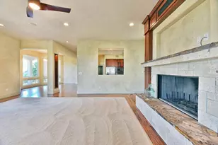 104 Monterey Dr, Medford, OR 97504 - Photo 10