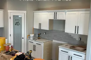 3732 Agate Meadows Ct, White City, OR 97503 - Photo 8