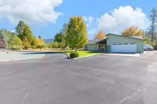 165 Sunbeam Cir, Merlin, OR 97532 - Photo 52