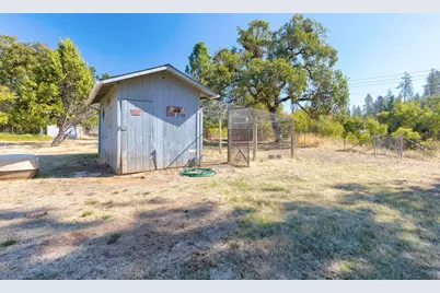 165 Sunbeam Circle, Merlin, OR 97532 - Photo 36