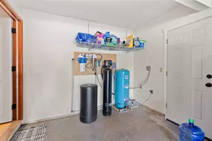 165 Sunbeam Cir, Merlin, OR 97532 - Photo 24