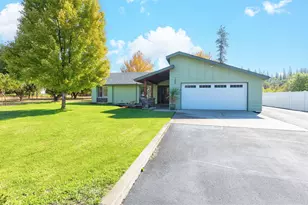 165 Sunbeam Cir, Merlin, OR 97532 - Photo 50