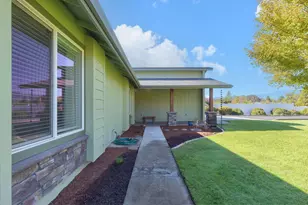 165 Sunbeam Cir, Merlin, OR 97532 - Photo 48