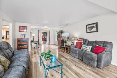 1822 Sarah Way, Medford, OR 97501 - Photo 10