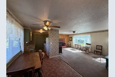 3936 Kelley Drive, Klamath Falls, OR 97603 - Photo 2