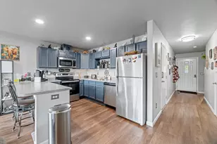 7635 Coloma St, White City, OR 97503 - Photo 2