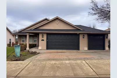 1231 Poppy Ridge Drive, Eagle Point, OR 97524 - Photo 1