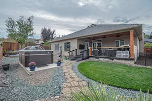 1231 Poppy Ridge Dr, Eagle Point, OR 97524 - Photo 30