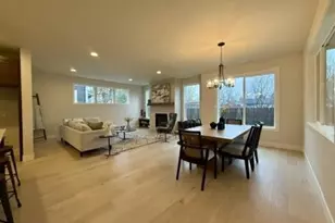 61429 SE Daybreak Ct, Bend, OR 97702 - Photo 8