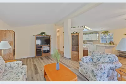206 NW Creekside Drive, Grants Pass, OR 97526 - Photo 8