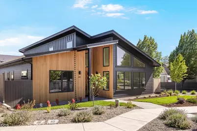 391 Clinton Street, Ashland, OR 97520 - Photo 2