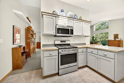 250 Cambridge Drive, Grants Pass, OR 97526 - Photo 8