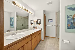 250 Cambridge Dr, Grants Pass, OR 97526 - Photo 10