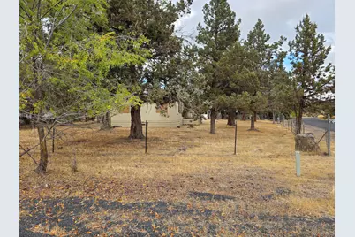 2675 NW Norse Drive, Redmond, OR 97756 - Photo 2