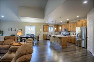 2745 SW 32nd St, Redmond, OR 97756 - Photo 18
