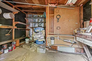 10665 Redwood Hwy, Wilderville, OR 97543 - Photo 24