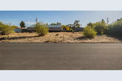 334 SE Warsaw Street, Redmond, OR 97756 - Photo 14