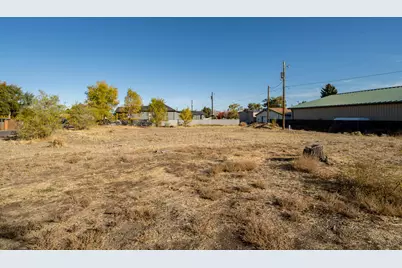 334 SE Warsaw Street, Redmond, OR 97756 - Photo 6