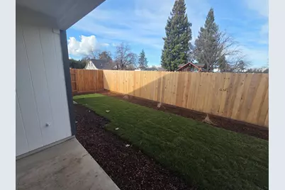 1858 Ingram Lane, Medford, OR 97501 - Photo 18