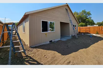 1858 Ingram Lane, Medford, OR 97501 - Photo 6