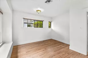 94 N 3rd St, Ashland, OR 97520 - Photo 18