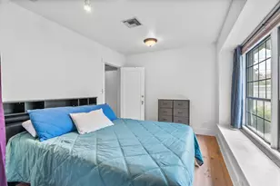 94 N 3rd St, Ashland, OR 97520 - Photo 14