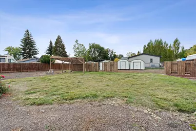 3420 Madison Street, Klamath Falls, OR 97603 - Photo 36