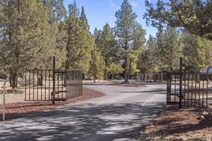 18495 Crawford Trail, Sisters, OR 97759 - Photo 10