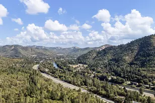 4980 Foothill Blvd, Grants Pass, OR 97526 - Photo 12