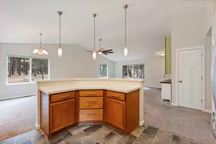 60026 Turquoise Rd, Bend, OR 97702 - Photo 10