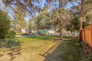 64100 N Hwy 97, Bend, OR 97701 - Photo 20