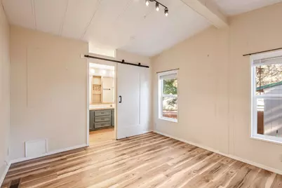 64100 N Hwy 97 #16, Bend, OR 97701 - Photo 8