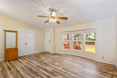 64100 N Hwy 97 #16, Bend, OR 97701 - Photo 6