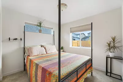 3246 NW 9th Street, Redmond, OR 97756 - Photo 8