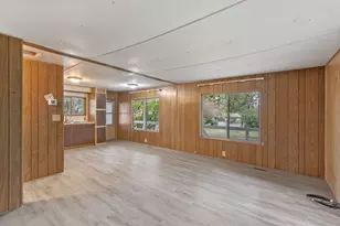 335 Tavis Dr, Merlin, OR 97532 - Photo 6