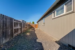 7540 Rocio Dr, White City, OR 97503 - Photo 30