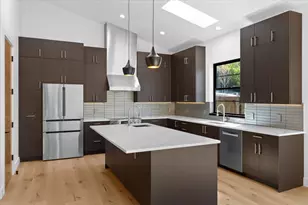 381 Clinton St, Ashland, OR 97520 - Photo 16