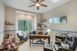 19580 SW Century Dr, Bend, OR 97702 - Photo 10