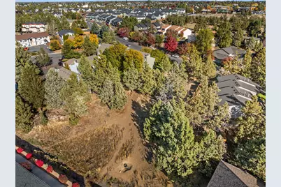 2101 NE Holliday Avenue, Bend, OR 97701 - Photo 22