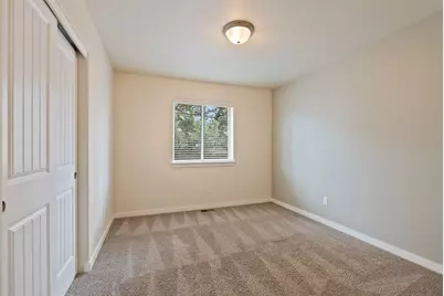 3204 NE Spring Creek Place, Bend, OR 97701 - Photo 12