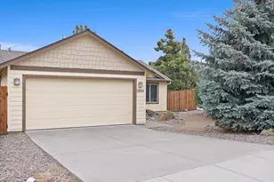 3204 Northeast Spring Creek Place, Bend, OR 97701 - Photo 20