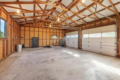 2545 Meridian Road, Eagle Point, OR 97524 - Photo 6