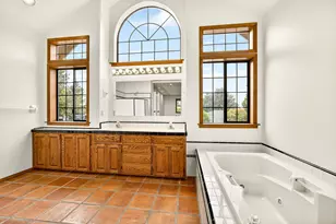 1876 Inglewood Dr, Medford, OR 97504 - Photo 42