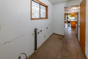 33084 Cougar Mountain Rd, Mitchell, OR 97750 - Photo 28