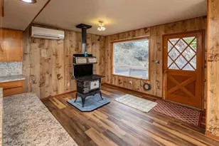 33084 Cougar Mountain Rd, Mitchell, OR 97750 - Photo 20