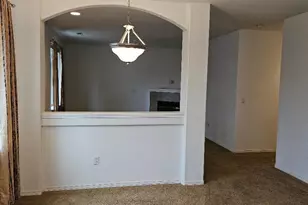 1297 NE 3rd St, Redmond, OR 97756 - Photo 4