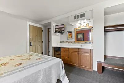 18575 SW Century Drive # 482, Bend, OR 97702 - Photo 20