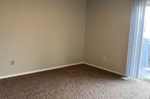 1297 NE Dawson Dr, Bend, OR 97701 - Photo 18