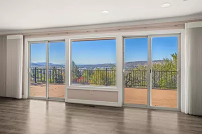 2050 Auburn Street, Klamath Falls, OR 97601 - Photo 18