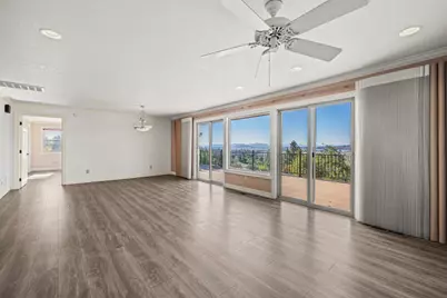 2050 Auburn Street, Klamath Falls, OR 97601 - Photo 6